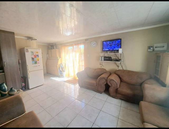 4 BEDROOM HOUSE FOR SALE IN BRACKENDOWNS
